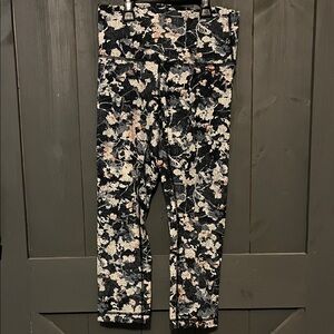 Lululemon Floral Patterned Leggings